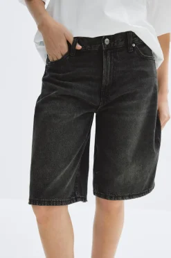 Baggy babe denim shorts - Schwarz - Dame - Gina Tricot