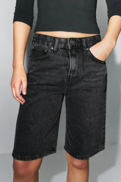Baggy denim shorts - Schwarz - Dame - Gina Tricot