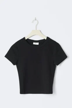 Basic tight top - Schwarz - Dame - Gina Tricot