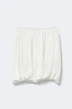 Bubble hem knitted skirt - Weiß - Dame - Gina Tricot