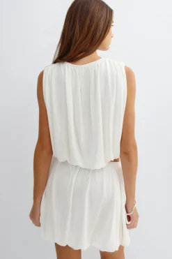 Bubble hem knitted top - Weiß - Dame - Gina Tricot