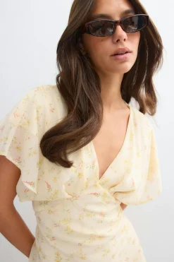 Chiffon mini dress - Gelb - Dame - Gina Tricot
