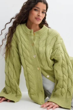 Chunky knitted cable cardigan - Grün - Dame - Gina Tricot