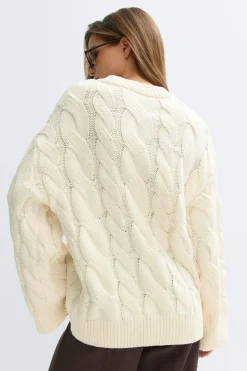 Chunky knitted cable cardigan - Weiß - Dame - Gina Tricot