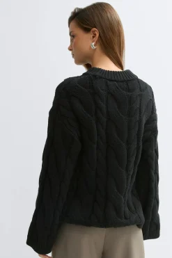 Chunky knitted cable sweater - Schwarz - Dame - Gina Tricot