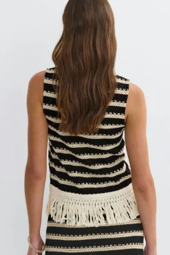 Crochet fringe top - Schwarz - Dame - Gina Tricot