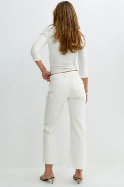 Crush cropped jeans - Weiß - Dame - Gina Tricot