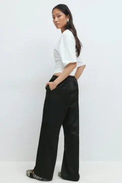 Drawstring satin trousers - Schwarz - Dame - Gina Tricot