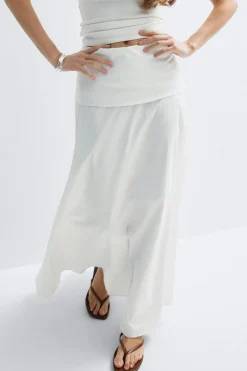 Dropped waist skirt - Weiß - Dame - Gina Tricot