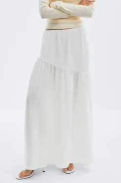 Dropped waist skirt - Weiß - Dame - Gina Tricot