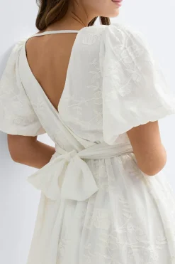 Embroidered mini dress - Weiß - Dame - Gina Tricot