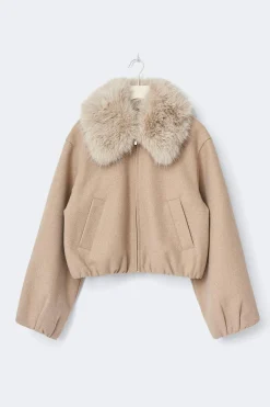 Faux fur collar jacket - Beige - Dame - Gina Tricot