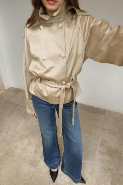 Faux suede belted jacket - Beige - Dame - Gina Tricot