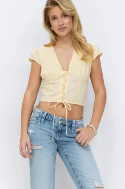 14+ fitted short sleeve top - Gelb - Gina Tricot