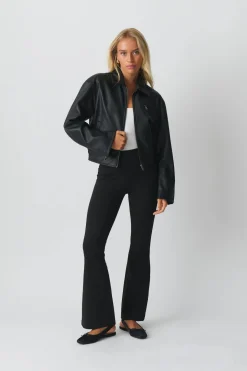 Flare jersey trousers - Schwarz - Dame - Gina Tricot