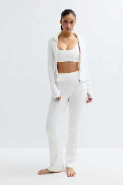 Flare yoga tights - Weiß - Dame - Gina Tricot