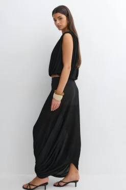 Flowy knitted skirt - Schwarz - Dame - Gina Tricot