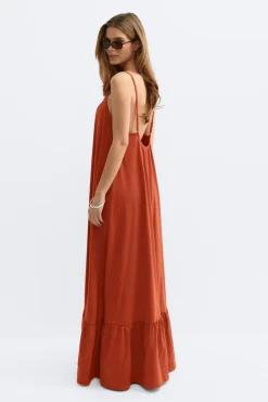 Flowy maxi dress - Rot - Dame - Gina Tricot