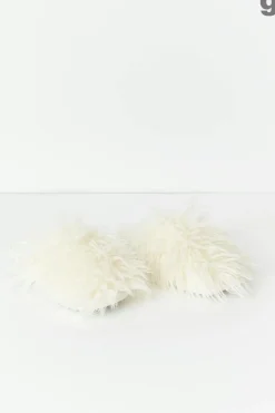 Fluffy faux fur slipper - Weiß - Dame - Gina Tricot