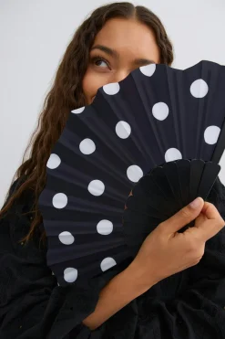 Folding hand fan - Schwarz - Dame - Gina Tricot