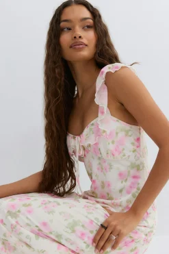 Frill maxi dress - Weiß - Dame - Gina Tricot