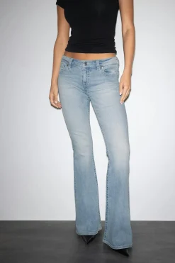 Glow rise flare jeans - Blau - Dame - Gina Tricot