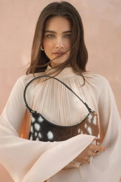 Hair-on mini bag - Weiß - Dame - Gina Tricot
