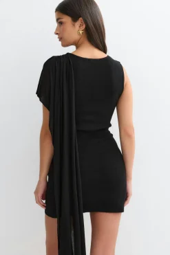 Knitted cape dress - Schwarz - Dame - Gina Tricot