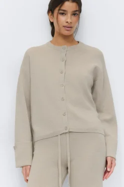 Knitted cardigan - Beige - Dame - Gina Tricot