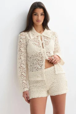 Knitted crochet shorts - Weiß - Dame - Gina Tricot