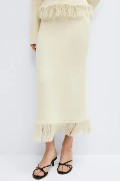 Knitted fringe skirt - Weiß - Dame - Gina Tricot