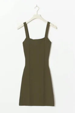 Knitted mini dress - Grün - Dame - Gina Tricot