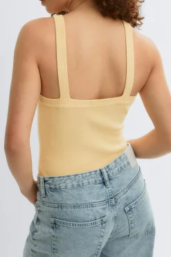 Knitted singlet - Gelb - Dame - Gina Tricot