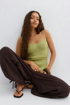 Knitted singlet - Grün - Dame - Gina Tricot