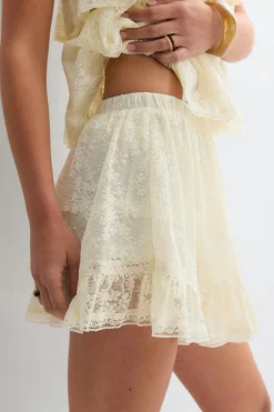 Lace mini skirt - Weiß - Dame - Gina Tricot