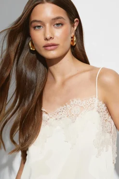 Lace satin singlet - Weiß - Dame - Gina Tricot
