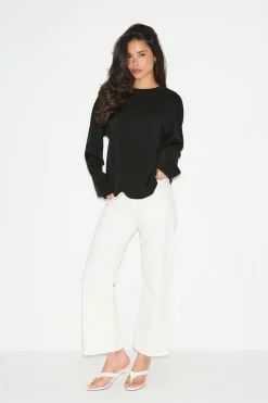 Loose fit long sleeve tee - Schwarz - Dame - Gina Tricot