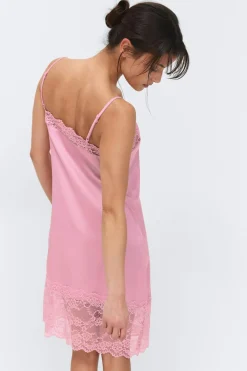 Loungewear satin lace dress - Rosa - Dame - Gina Tricot