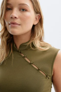 Mandarin collar button top - Grün - Dame - Gina Tricot