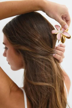 Metal flower hair clip - Rosa - Dame - Gina Tricot