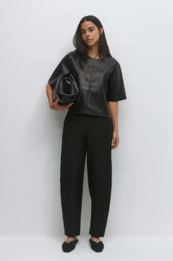 Mid waist barrel trousers - Schwarz - Dame - Gina Tricot