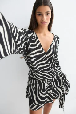 Mini dress - Schwarz - Dame - Gina Tricot