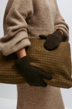 Mittens - Braun - Dame - Gina Tricot