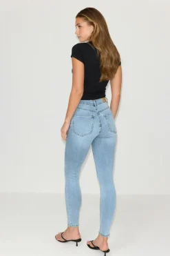 Molly high waist jeans - Blau - Dame - Gina Tricot