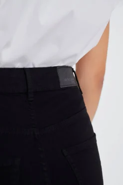 molly petite high w jeans - Schwarz - Dame - Gina Tricot