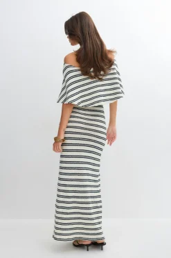Off shoulder maxi dress - Blau - Dame - Gina Tricot