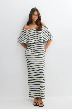 Off shoulder maxi dress - Blau - Dame - Gina Tricot