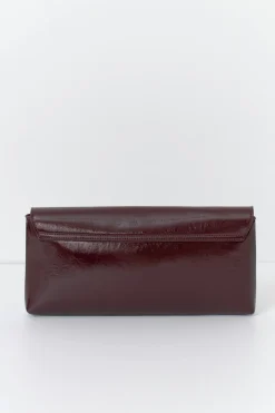 Patent studded clutch - Rot - Dame - Gina Tricot