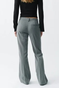 Relaxed bootcut trousers - Grau - Dame - Gina Tricot