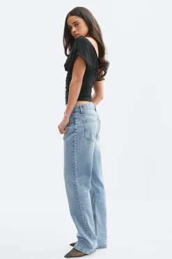 Rivet rebel jeans - Blau - Dame - Gina Tricot